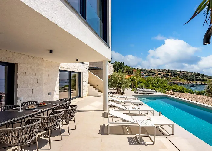 Shoreline Serenity Villa Stara Baška